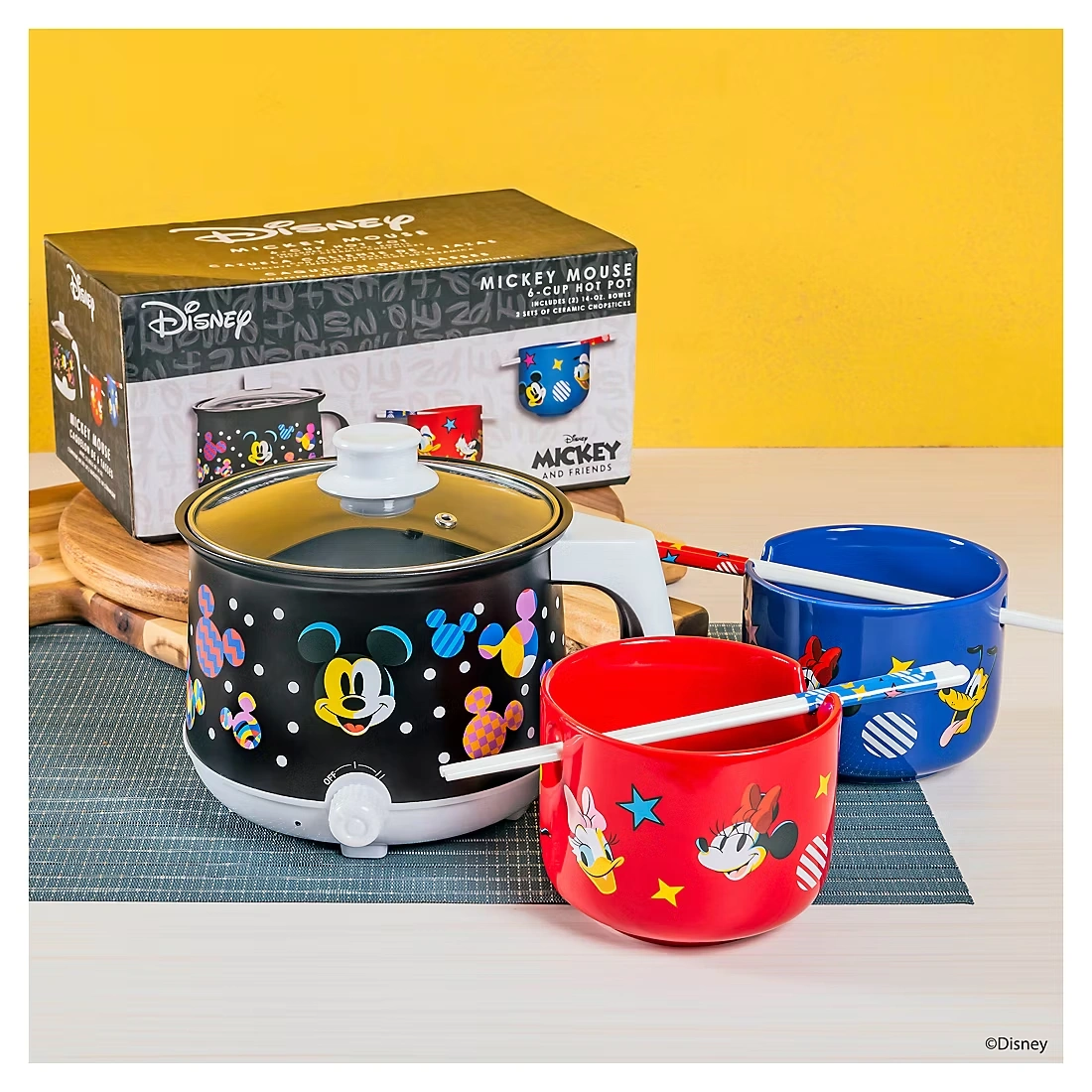 Uncanny Brands Disney Mickey Mouse Hot Pot with Ramen Bowls