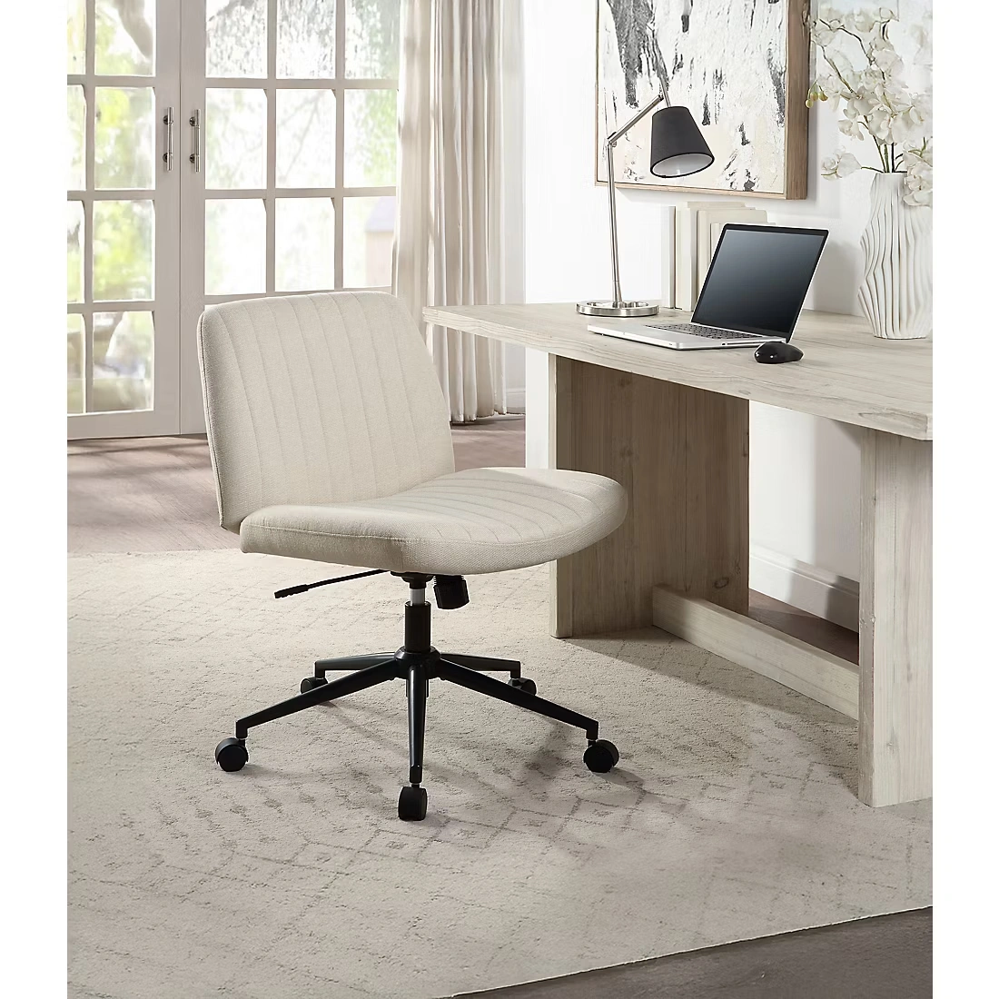 Berkley Jensen Extra Wide Home Office Desk Chair - Beige