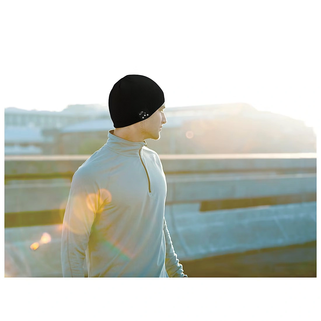 iLive Wireless Knit Cap with Built-in Speaker and Microphone, Black